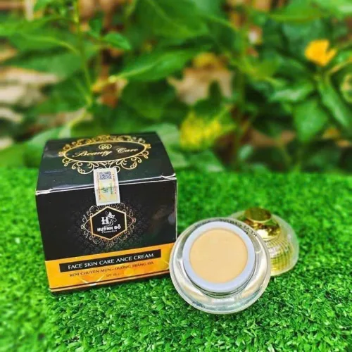 Kem Face Chuyên Mụn Trắng Da