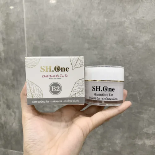 Kem dưỡng ẩm trắng da SH One: 7 điểm kiểm tra trước khi dùng