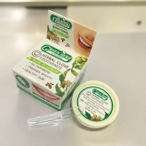 Que lấy kem giải quyết thao tác đặc trưng của dạng hũ