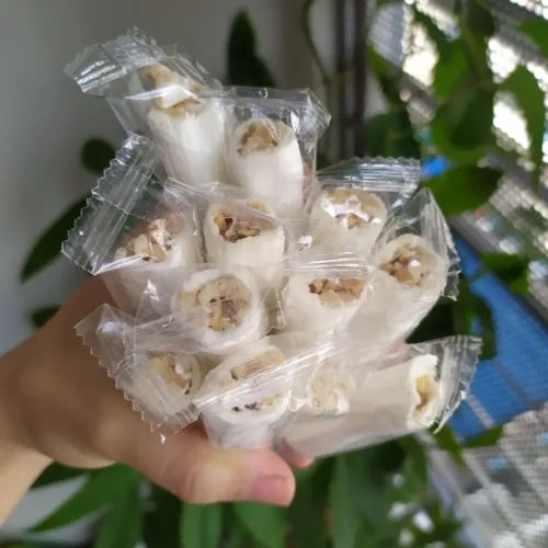 Kẹo Dồi Đậu Phộng Thơm Ngon Túi Zip 300g