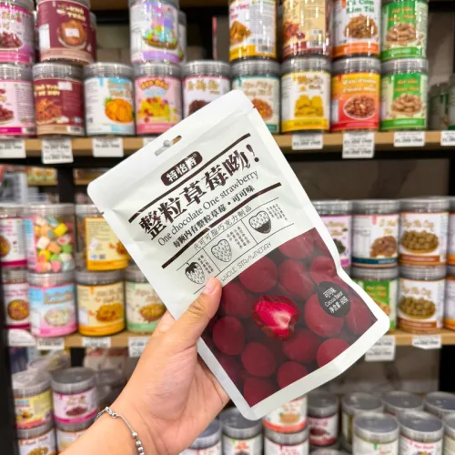 Kẹo Socola Bọc Dâu Tây Thơm Ngon Vị Socola 60g - Bịch Đỏ
