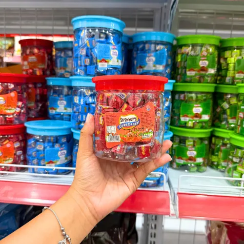 Kẹo Vuông Cube Candy Sugarsky 300g - 3 Màu (Xanh Lá, Xanh Dương, Đỏ)