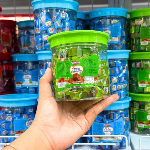 Kẹo Vuông Cube Candy Sugarsky 300g - 3 Màu (Xanh Lá, Xanh Dương, Đỏ)