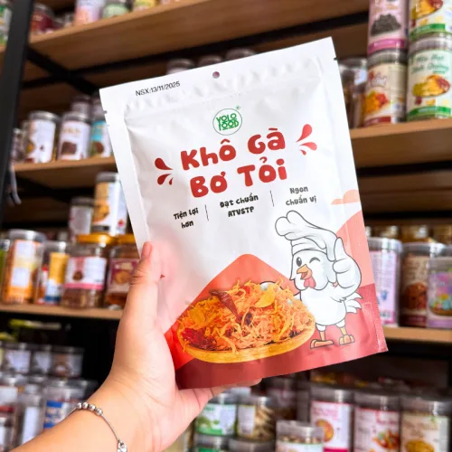 Khô Gà Bơ Tỏi Thương Hiệu Yolo Thơm Ngon Gói 100g – một lựa chọn đáng tham khảo trong Yolo Food
