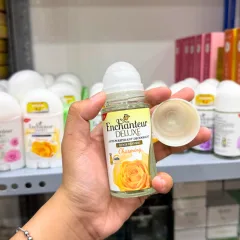 Lăn Khử Mùi Enchanteur Charming 60h Trong Suốt 50ml - Lăn Nách Dưỡng Sáng Da Màu Vàng