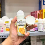 Lăn khử mùi Enchanteur Charming 72h màu vàng, chai lăn 50ml