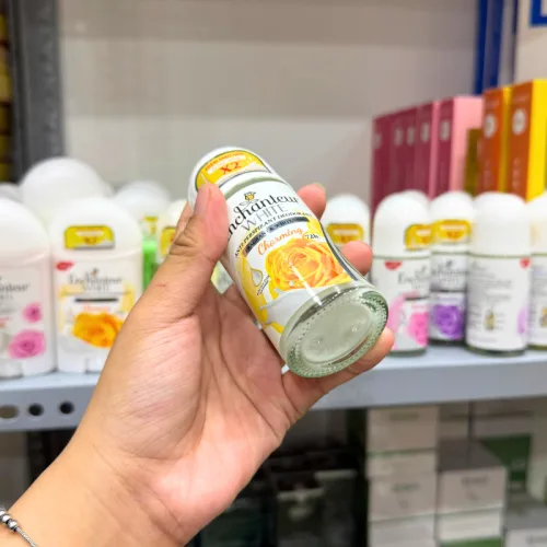 Lăn khử mùi Enchanteur Charming 72h màu vàng, chai lăn 50ml