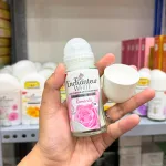 Lăn khử mùi Enchanteur Romantic White Pink 72h, 50ml màu hồng