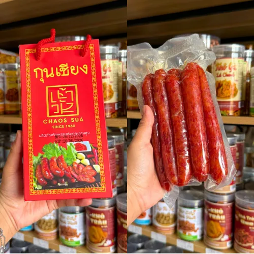 Lạp Xưởng Chaos Sua 500gr Thái Lan Đỏ phù hợp để tham khảo khi chọn Đồ ăn đóng hộp, xúc xích, lạp xưởng