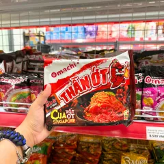 Mì Gói OMACHI Thần Ớt Vị Cua Xốt Ớt Singapore 126g