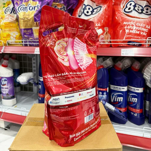 Nước Giặt OMO Matic Cửa Trên Tinh Dầu Nước Hoa Hoa Hồng Ecudor 3.6kg
