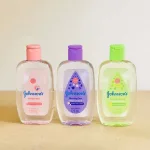 Nước hoa em bé Johnsons Summer Swing Baby Cologne xanh 125ml