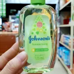 Nước hoa em bé Johnsons Summer Swing Baby Cologne xanh 125ml