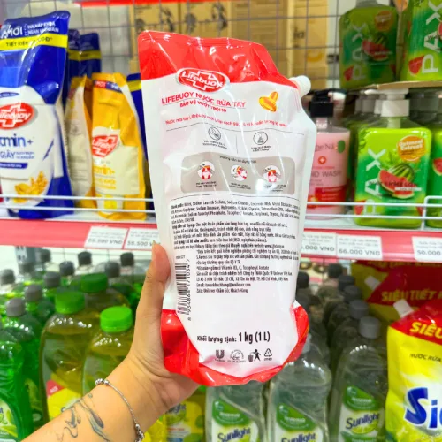 Nước Rửa Tay Lifebuoy Bảo Vệ Vượt Trội 1kg - Vitamin+
