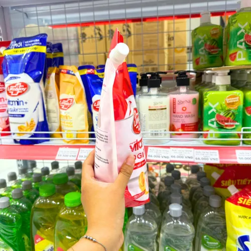 Nước Rửa Tay Lifebuoy Bảo Vệ Vượt Trội 1kg - Vitamin+