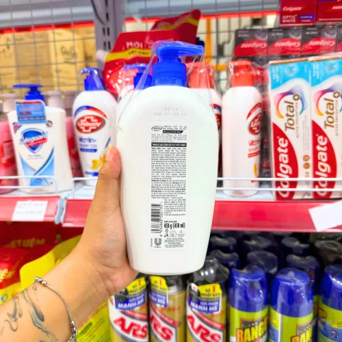 Nước Rửa Tay Lifebuoy Sữa Gạo Và Mật Ong Chai 450g  - Chai Xanh Dương