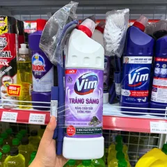 Nước Tẩy Bồn Cầu Vim Màu Tím 880ml - Chai Khử Mùi Bồn Cầu Diệt Khuẩn Siêu Sạch Tiết Kiệm (Tặng 1 Cây Cọ Bồn Cầu)