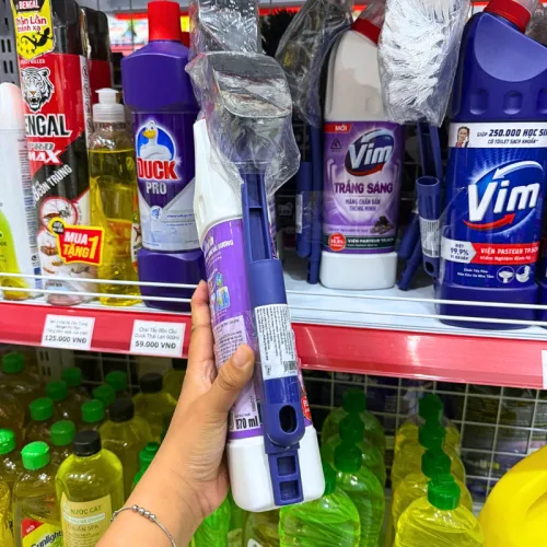 Nước Tẩy Bồn Cầu Vim Màu Tím 880ml - Chai Khử Mùi Bồn Cầu Diệt Khuẩn Siêu Sạch Tiết Kiệm (Tặng 1 Cây Cọ Bồn Cầu)