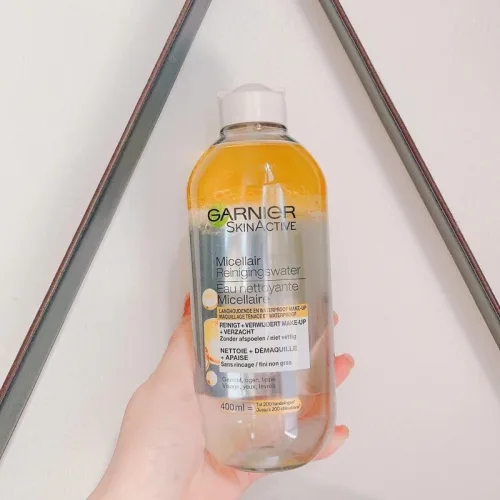 Nước Tẩy Trang Garnier Màu Vàng