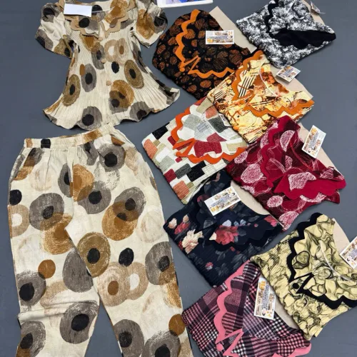 Đồ bộ nữ tay ngắn áo dập ly quần 9 tấc KUmg104