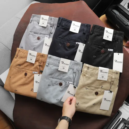 Quần Short Kaki Nam Cao Cấp In Logo Mũi Neo