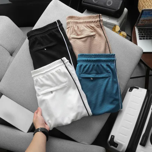 Quần Short Nam - Quần Đùi Nam Chất Liệu Vải Music Phối Sọc 2 Bên (Size Từ M - 2XL)
