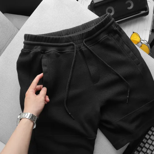 Quần Short Thun Nam Viền Sọc Ngang New Basic