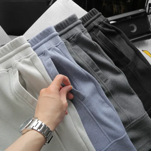 Quần Short Thun Nam Viền Sọc Ngang New Basic
