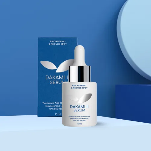 Thoa tập trung ở vùng cần chăm sóc — Serum Dakami II Brightening & Reduce
