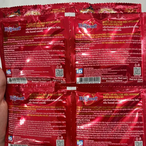 Set 24 Gói Nước Xả Vải Hygiene Đậm Đặc Expert Care Hương Hoa Trái Cây 20ml/Gói - Màu Đỏ