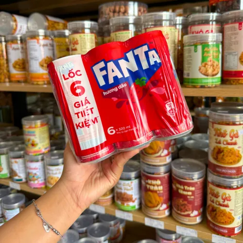 Set 6 Lon Nước Ngọt Fanta Hương Dâu Dạng Lon (320ml/Lon)