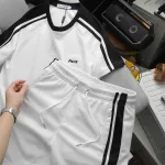 Set Bộ Nam Áo Thun Cổ Tròn Phối Sọc Vai Áo Và Thêu Chữ Pack Trước Ngực + Quần Short Thun Nam Phối Sọc Hai Bên Quần Có Big Size