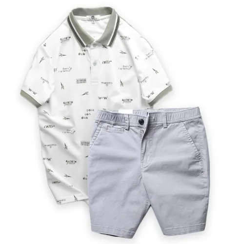 Set Bộ Nam Quần Short Kaki Lưng Thun Phối Áo Thun Polo Nam Cổ Bẻ Hoạ Tiết – một lựa chọn đáng tham khảo trong Set bộ quần áo nam