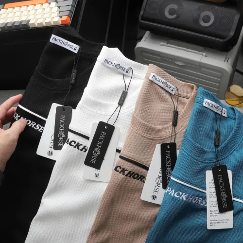 Set Bộ Nam - Quần Short Nam Phối Sọc 2 Bên Và Áo Thun Nam Cổ Tròn Phối Sọc Thêu Chữ Packhorse Trước Ngực (Size Từ M Đến XXL)