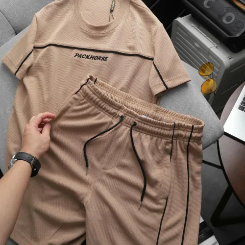 Set Bộ Nam - Quần Short Nam Phối Sọc 2 Bên Và Áo Thun Nam Cổ Tròn Phối Sọc Thêu Chữ Packhorse Trước Ngực (Size Từ M Đến XXL)