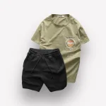 Set Bộ Nam Quần Short Thun Áo Thun Cổ Tròn Phối Túi In Hình