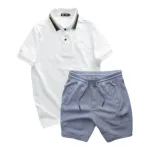 Set Bộ Nam Quần Short Thun Viền Sọc Phối Áo Thun Polo Cổ Bẻ Thêu Chữ G