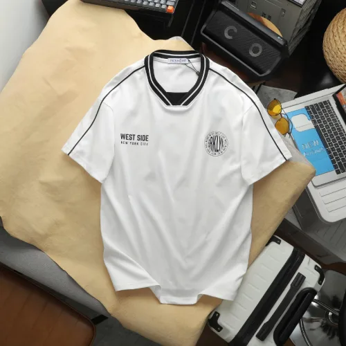 Set Bộ Nam - Set Bộ Áo Thun Nam Cổ Tròn In Logo Trước Ngực & Quần Short Phối Sọc Đen Trẻ Trung Bigsize