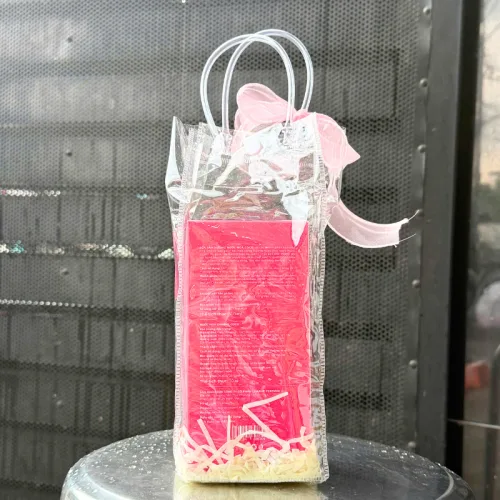 Set Giỏ Quà Tặng Sữa Tắm Nước Hoa Charme Coco Hồng + Nước Hoa Charme Coco