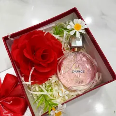 Set Hộp Quà Tặng Nước Hoa Nữ Charme Chance Hồng 50ml - Hộp Hoa Rơm Nhiều Màu