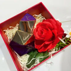 Set Hộp Quà Tặng Nước Hoa Nữ Good Charme Empress 50ml - Hộp Hoa Rơm Nhiều Màu