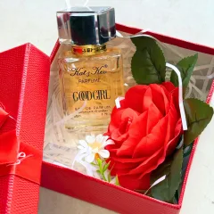 Sỉ set Hộp Quà Tặng Nước Hoa Nữ Kat Kev Parfume Good Girl 50ml - Hộp Hoa Rơm Nhiều Màu