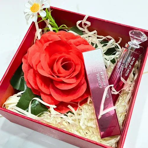Phân phối set Hộp Quà Tặng Son Dưỡng Ẩm Môi Hàn Quốc Embisu Natural Glow Lip Balm - Hộp Hoa Rơm Nhiều Màu