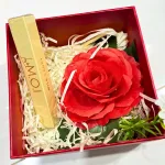 Set Hộp Quà Tặng Son Thỏi Cao Cấp Love MOI Phiên Bản Giới Hạn Có 6 Màu - Hộp Hoa Rơm Nhiều Màu