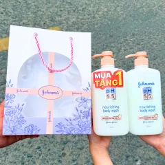 Đánh giá set Quà Tặng Combo 2 Sữa Tắm Johnson's PH 5.5 Chiết Xuất Hạnh Nhân