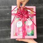 Set Quà Tặng Dầu Gội & Dầu Xả Palmolive Naturals Intensive Moisture Sữa Dừa (Set Màu Hồng)