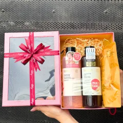 Bảng giá sỉ set Quà Tặng Nước Tẩy Trang Sen Hậu Giang 500ml &amp; Nước Tẩy Trang Bí Đao Cocoon 500ml &amp; Tẩy Tế Bào Chết Body Đường Thốt Nốt An Giang 200ml