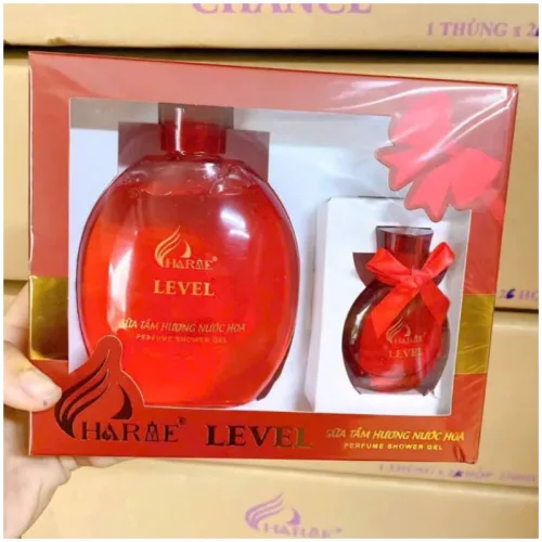 Phân phối set Quà Tặng Sữa Tắm Nước Hoa Charme Level 250ml + Nước Hoa Charme Level