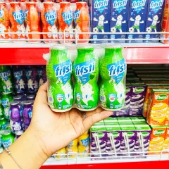 Sữa Chua Uống FRISTI Hương Táo Lốc 6 Chai (80ml/Chai) - Màu Xanh Lá
