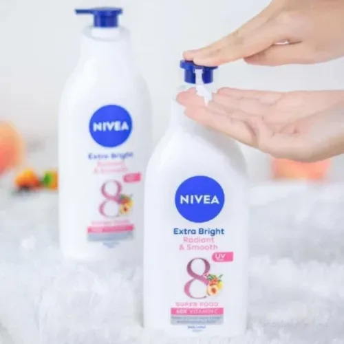 Phân phối sữa Dưỡng Thể Nivea Dưỡng Da Sáng Mịn 350ml Màu Hồng - Ban Ngày